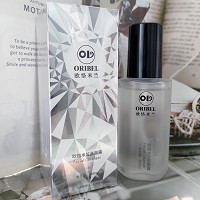 欧恪米兰 晶采嫩肤洗面露100ml 泡沫绵密、深层清洁、光滑舒适、保湿不干燥