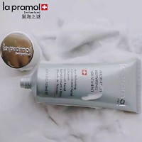 里海之谜 鱼子水漾凝萃洁面乳120ml 泡沫绵密,洗卸二合一,深层清洁,******排污,收敛******