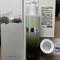 海洋之谜 玻尿酸精粹水100ml 改善肌肤干燥/粗糙现象、使肌肤水嫩平滑