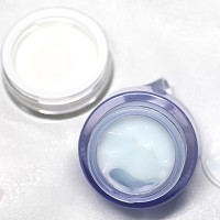 菲莎妮丝 深海水润精华霜(清爽型)30ml 质地清爽,细滑易吸收,柔滑弹性,改善干纹、粗糙肌肤