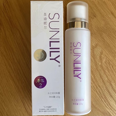 圣迪妮尔 水之润洁肤露120g 泡沫细腻绵密、轻柔清洁多余油脂及污垢、保湿滋润、清新洁净