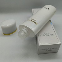 圣玛歌 雪凝玉肌水120ml 抑制和代谢黑色素、亮白祛黄、收缩毛孔、补充水分