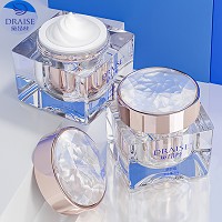 黛昂丝 舒颜霜30g 水漾质地、清爽不腻易吸收、水润光泽、细腻柔嫩