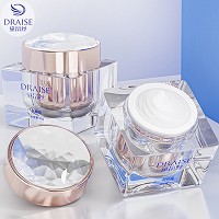 黛昂丝 舒颜霜30g 水漾质地、清爽不腻易吸收、水润光泽、细腻柔嫩