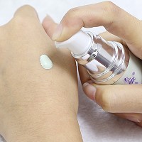 赛因诗婷 亮颜焕采乳30ml(优白乳)持久遮瑕、修饰亮肤、令肌肤明亮/柔滑/细腻