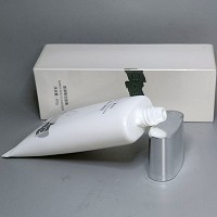 海洋之谜 莲花氨基酸洁面膏60g 温和无泪配方、泡沫细腻丰富、温和洁净肌肤