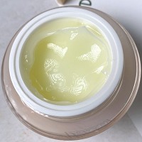 伊尔美韵 柔肤平衡舒缓霜30g 补充水分及养分,调节水油平衡,赋予肌肤亮丽质感