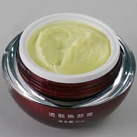 伊尔娜美 透靓焕颜霜30g(控色霜)防止色素回流,水润轻盈,净润细嫩,焕现肌肤透靓光泽