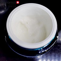 里海之谜 海洋精粹胶原水润霜50ml(清爽型)锁水保湿、淡化细纹、平衡水油、舒******.感