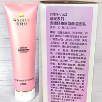 安婕妤 臻采焕颜洁面乳300ml 泡沫细腻、清除毛孔中的污垢及多余油脂、洗后不紧绷、柔软水润