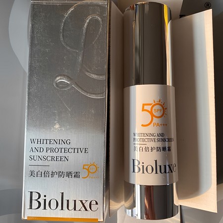 BIOLUXE美.白倍护防晒霜30gSPF50,PA+++防止晒伤/晒红/晒黑,抵御UV损伤、提亮肤色