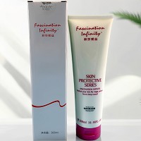 菲莎妮丝 绿茶净妍洁肤霜300ml 泡沫绵密,清洁毛孔内残妆及污垢,水嫩清透,清爽亮白